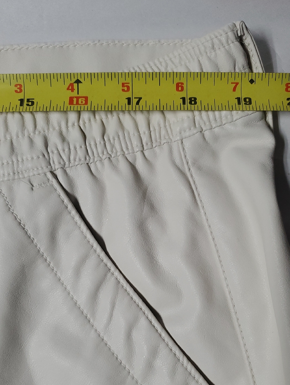 American Eagle Stretch High Waisted Vegan Leather Straight Cargo Pants Size 18 - Picture 14 of 16